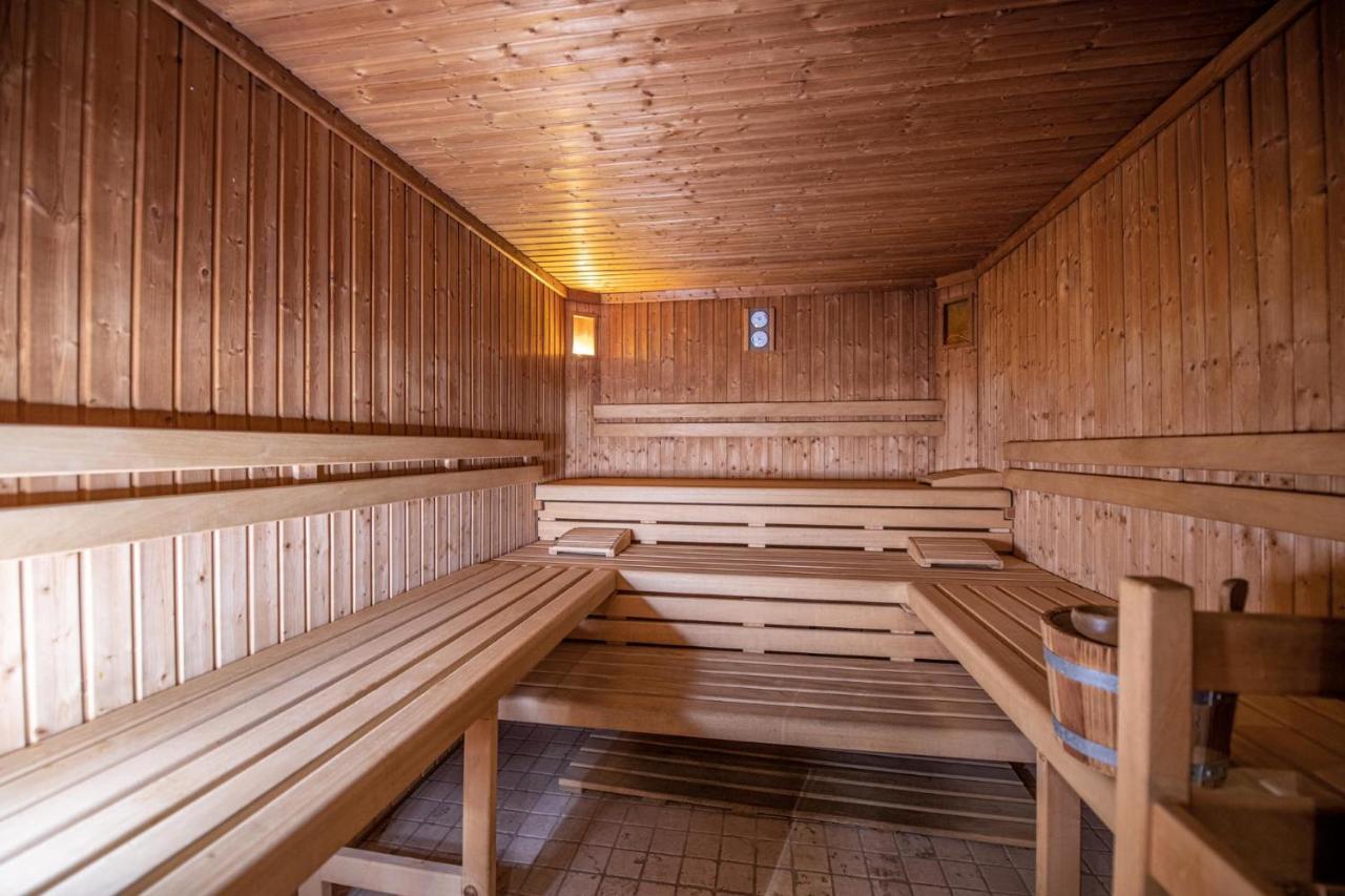 Hotel Edelweiss Браєс Екстер'єр фото
